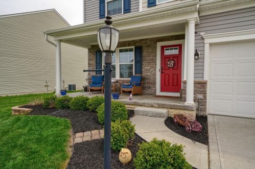 123 Stirling Way, Pataskala OH  43062-7863 exterior