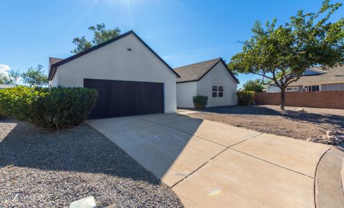 4621 Bayport Pl, Tucson, AZ 85730-5021