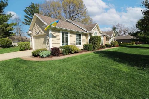 16289 Cambridge Ct, Granger, IN 46530-8352