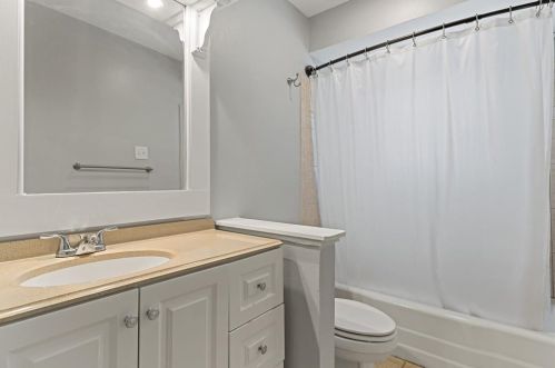 111 Briarcrest Dr, Richardson TX  75081-0043 exterior