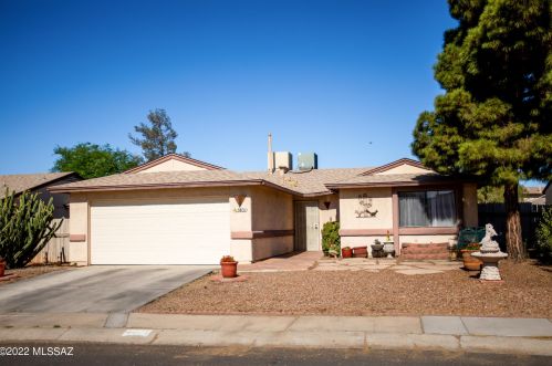 5831 Edenbrook Ln, Tucson, AZ 85741-3760