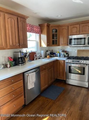 34 Highland Ave, Locust NJ  07760-1752 exterior