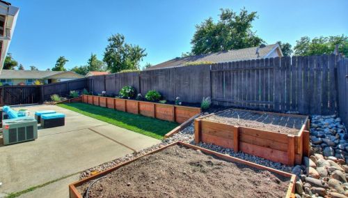 7221 Windjammer Way, Citrus Heights CA  95621-3440 exterior