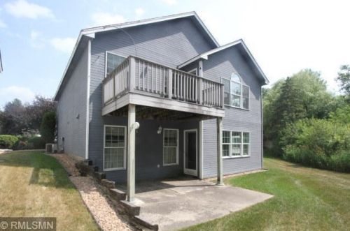 5703 Birch Trl, Saint Paul, MN 55126-4783