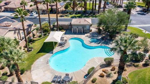 972 Mira Grande, Palm Springs CA  92262-1212 exterior