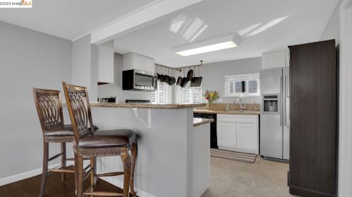 4526 Sandmound Blvd, Oakley CA  94561-5026 exterior