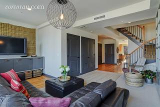342 2nd St, Brooklyn, NY 11211-0046