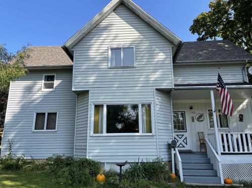 1316 Wisconsin Ave, New Holstein, WI 53061-1416