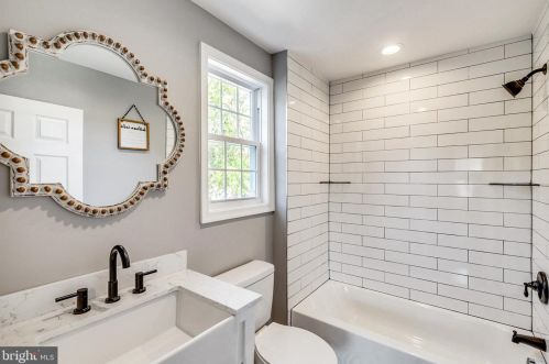 25 Coleman Rd, Berlin Boro NJ  08009-1548 exterior