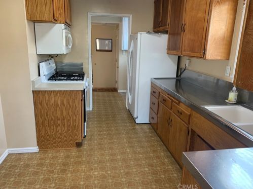 4329 Snowden Ave, Lakewood, CA 90713-2932