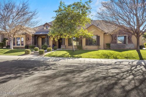 6853 Ingram Cir, Mesa, AZ 85207-2987