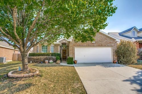 2140 Carlotta Dr, Fort Worth, TX 76177-7336