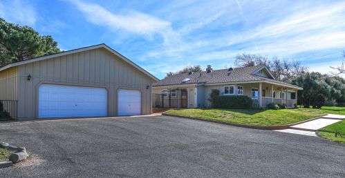 956 Alamo Pintado Rd, Solvang CA  93463-9762 exterior