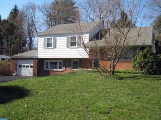 112 Bartholomew Rd, Berwyn, PA 19312-1605