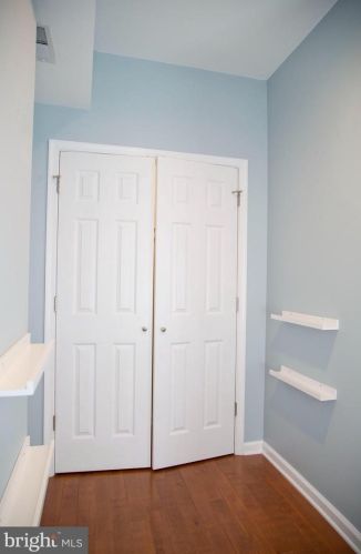 726 24 St, Philadelphia PA 19146-2540 exterior