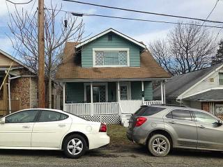 1095 Addison St, Washington, PA 15301-5609