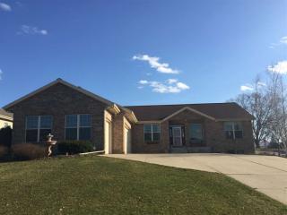 9813 Shadow Wood Dr, Madison, WI 53593-7941