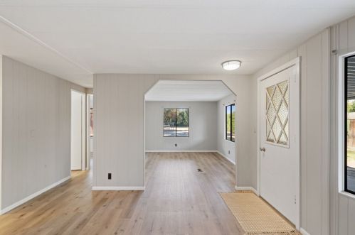 32861 Brechtel St, Lake Elsinore CA  92530-0420 exterior