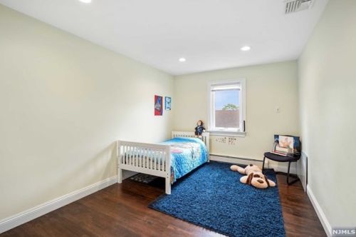 50 Hickory St, Englewood NJ  07632-1539 exterior