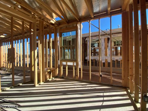 10831 Parkway Dr, Tolleson AZ  85353-4410 exterior