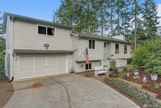3964 Fischer Park Ave, Bremerton, WA 98310-9778