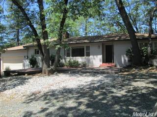 140 Gilbert Dr, Applegate, CA 95703-9722