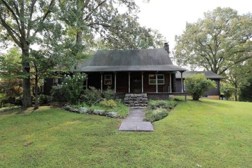 2514 Sowell Mill Pike, Columbia, TN 38401-7446