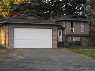 6731 La Bello Dr, Lynden, WA 98264-9627