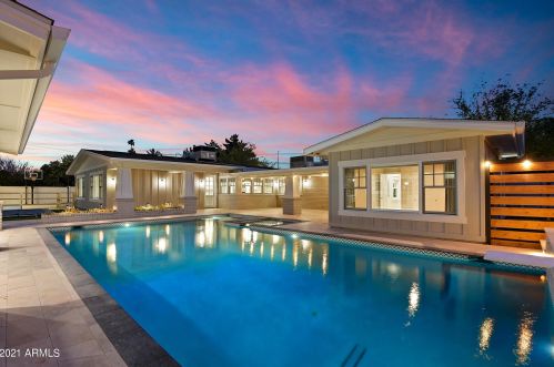 270 Ivanhoe St, Gilbert, AZ 85233-8759