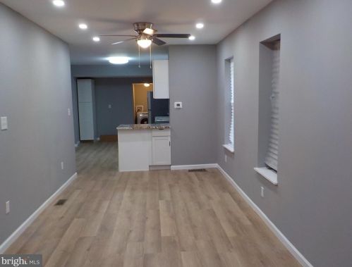 2927 Madison St, Wilmington, DE 19802-3073