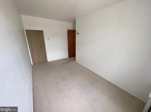 280 High St, Coaldale, PA 18218-1622