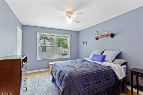 29 Maple Village Ct, Bernardsville NJ  07924-2509 exterior