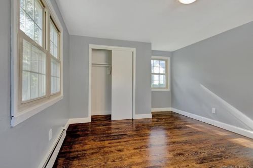 1300 Spindle Hill Rd, Waterbury CT  06716-1223 exterior