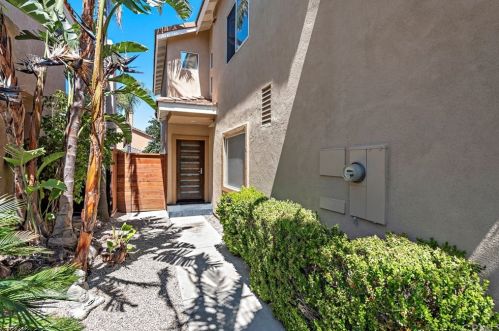 19501 Highridge Way, Trabuco Canyon, CA 92679-1615