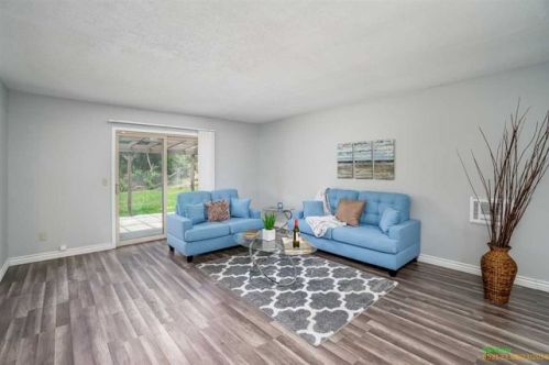3978 Cameo Dr, Oceanside, CA 92056-3335