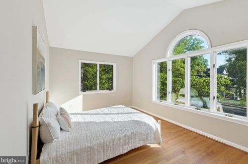 444 Great Falls St, Falls Church VA  22046-2608 exterior