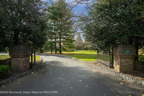 166 Rumson Rd, Locust NJ  07760-1033 exterior