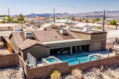 2481 Inverness Dr, Lake Havasu City AZ  86404-1272 exterior