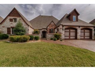 305 Beaujolet St, Bentonville, AR 72712-7613