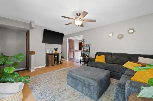 3755 Parnell Ave, Milwaukee WI  53221-3955 exterior
