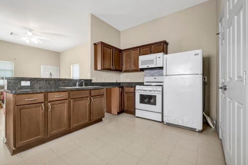 4210 Church St, Galveston TX  77550-1118 exterior