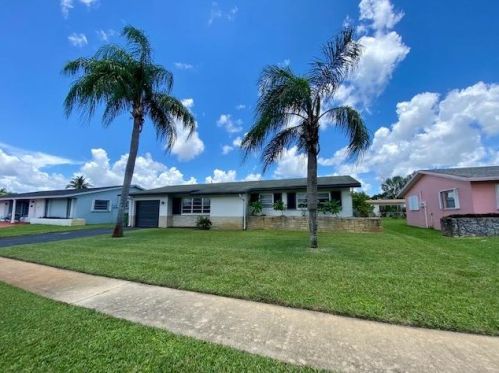 11901 23rd St, Hollywood, FL 33026-1414