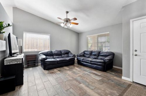 139 Melton Way, Wheatland CA  95692-9238 exterior