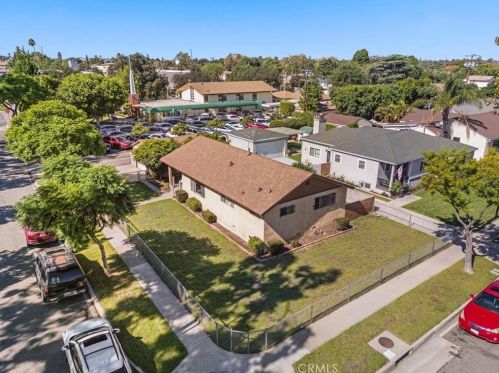 4419 South St, Lakewood CA  90712-1149 exterior