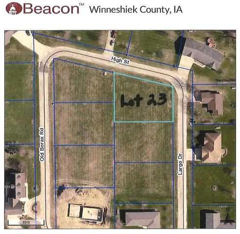 23 Largo Dr, Spillville, IA 52168