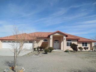 3814 Sacramento Rd, Phelan, CA 92371-4707