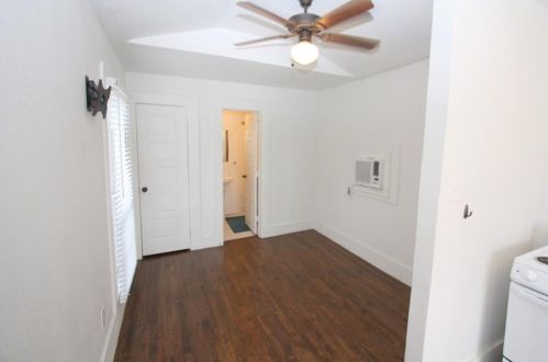 813 May St, Fort Worth TX  76104-3218 exterior