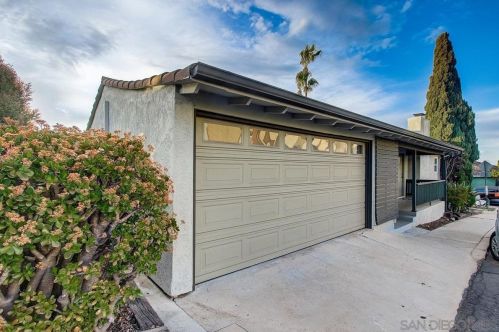 4360 Smt Dr, La Mesa CA 91941-7844 exterior