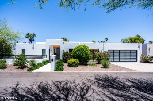 6333 Scottsdale Rd, Scottsdale AZ 85250-5401 exterior
