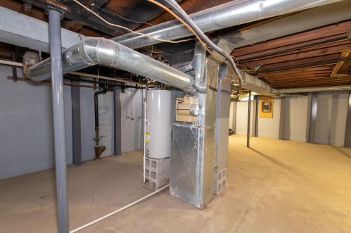 1259 Woodside Dr, Marion OH  43302-5745 exterior